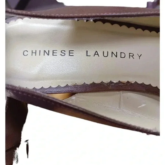 Chinese  Laundry Brown Wedge Leather Heels Size 9.5 - Picture 9 of 11